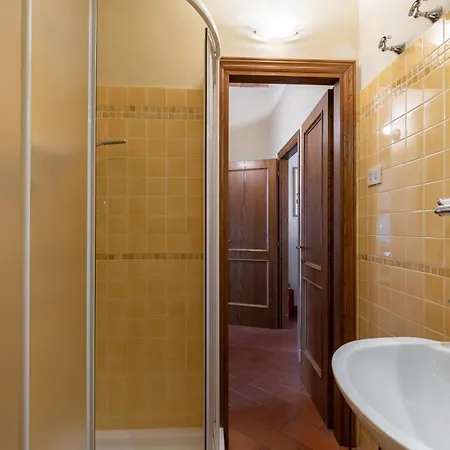 Podere San Bartolo- Casa Colonica 2 *